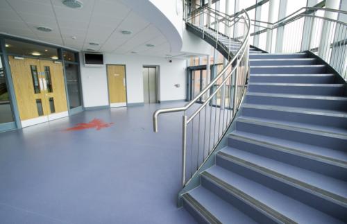 Линолеум для сто. Обзор 8 видов лучшего коммерческого линолеума