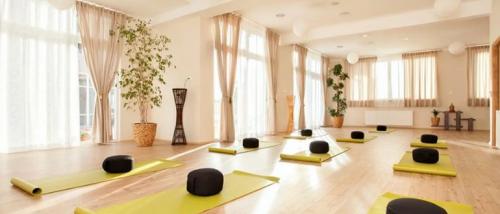 Бизнес-идеи 2023 для женщин. Топ 20 лучших бизнес-идей для девушек в 2023 году