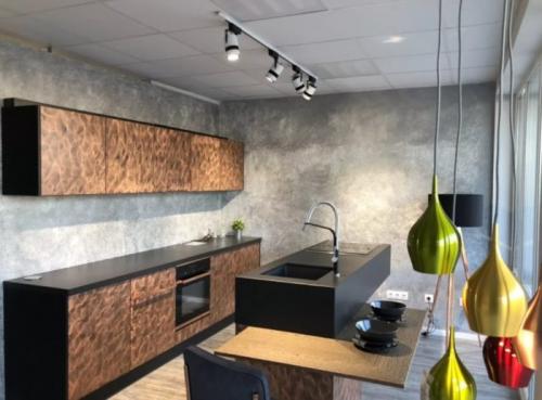 Декоративная штукатурка в интерьере кухни. Типы и характеристики