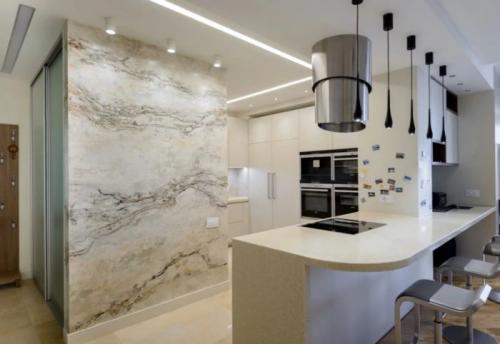 Декоративная штукатурка в интерьере кухни. Типы и характеристики