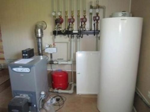 Отопление в частном доме газовым котлом. Особенности водяной газовой системы 06